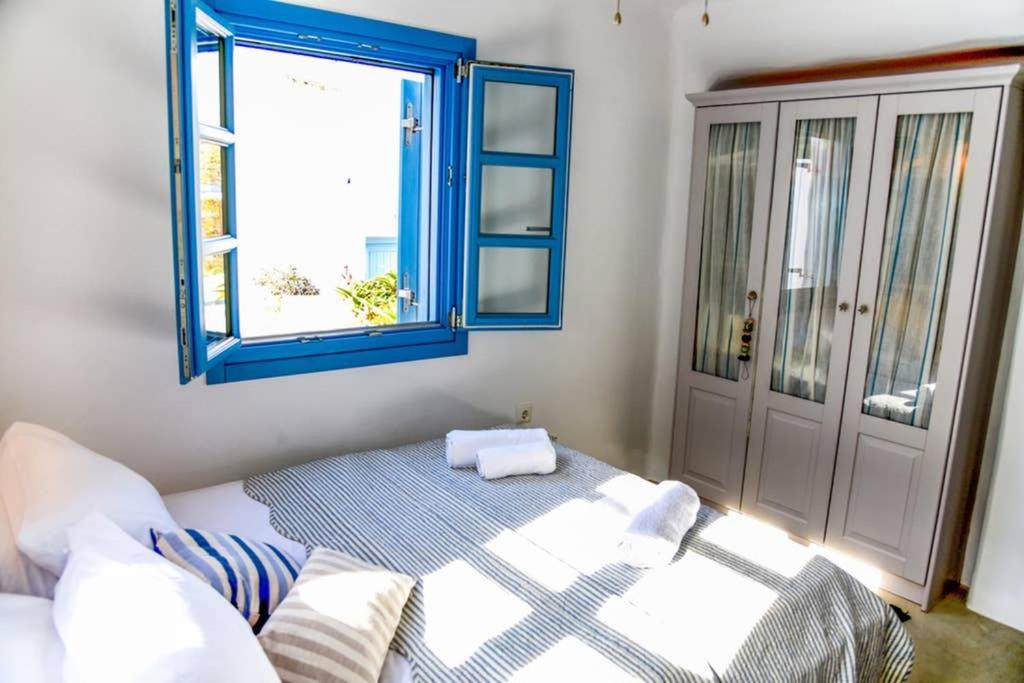 Villa Niloya Kythnos Loutrá Buitenkant foto