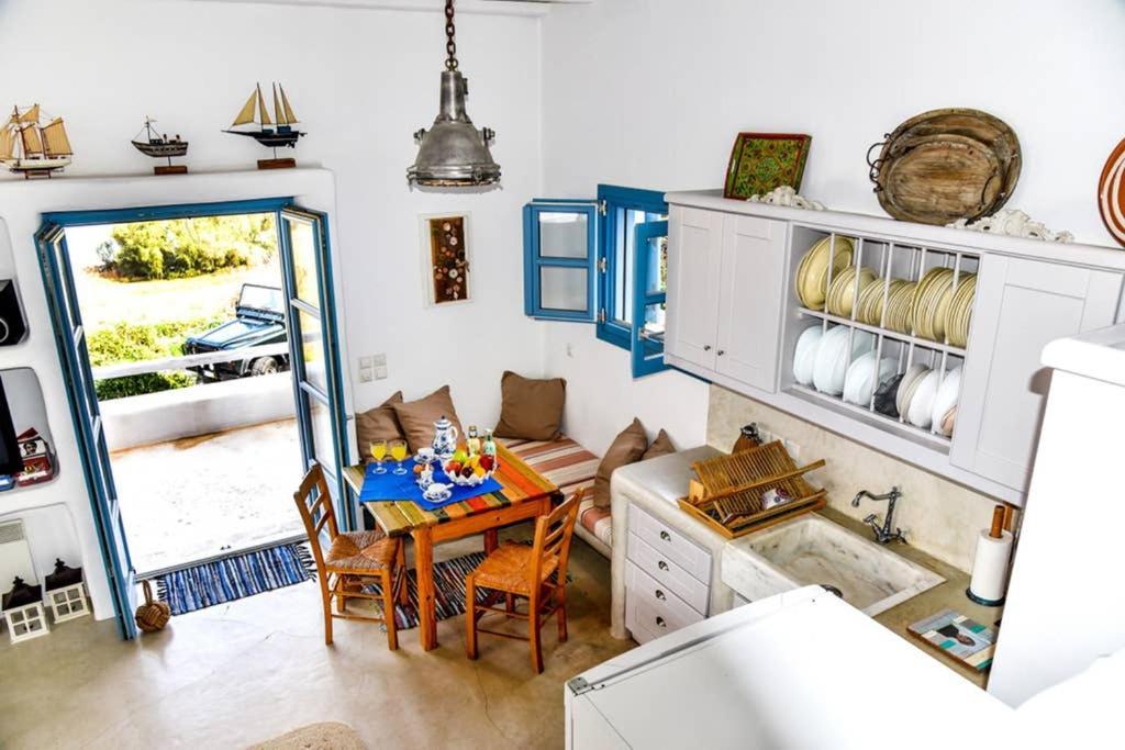 Villa Niloya Kythnos Loutrá Buitenkant foto